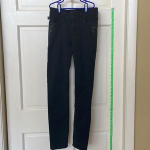 Rock & Republic Berlin Skinny Jeans - size 4 stretchy black with studs!